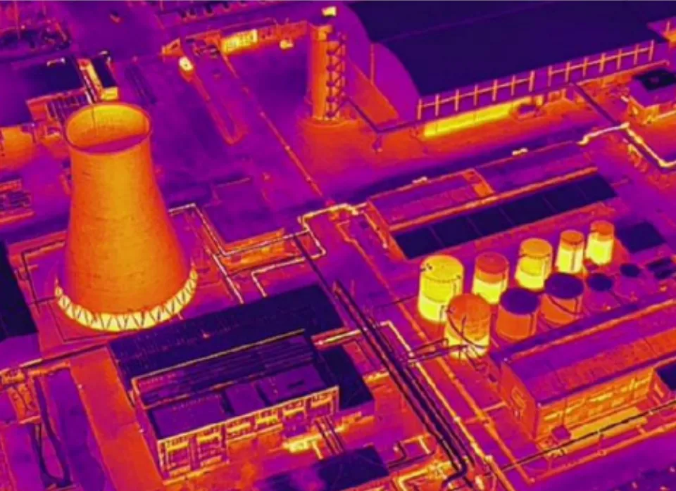 Geo-fences can regulate drone flight operations areas. It is optional toset up electronic fence for external prevention and control.<br>
Sub-fence sensor monitoring device (infrared, pulse, electrostaticinduction and other principles) to detect 
suspicious persons.<br>
Notify the security personnel on the control terminal, linking the UAVsystem at the same time, and the UAV 
automatically.<br>
Take off to inspect the scene to investigate. violations and theft.